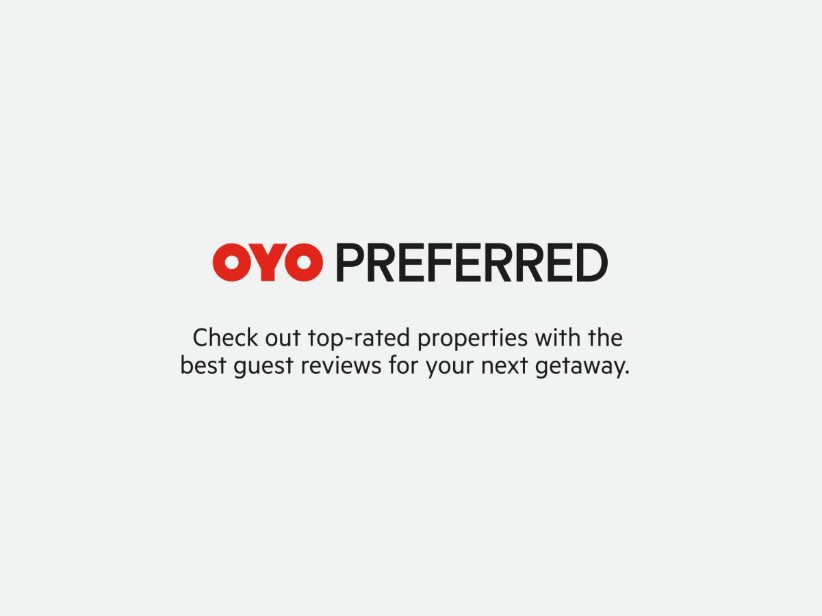 Oyo 36197 Royal Wood Hotel Bangalore Esterno foto