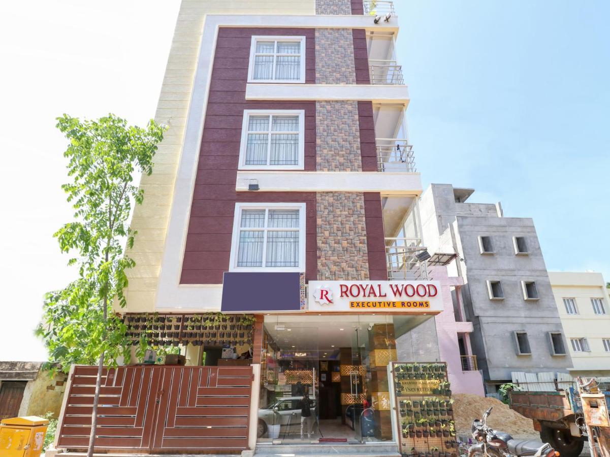Oyo 36197 Royal Wood Hotel Bangalore Esterno foto